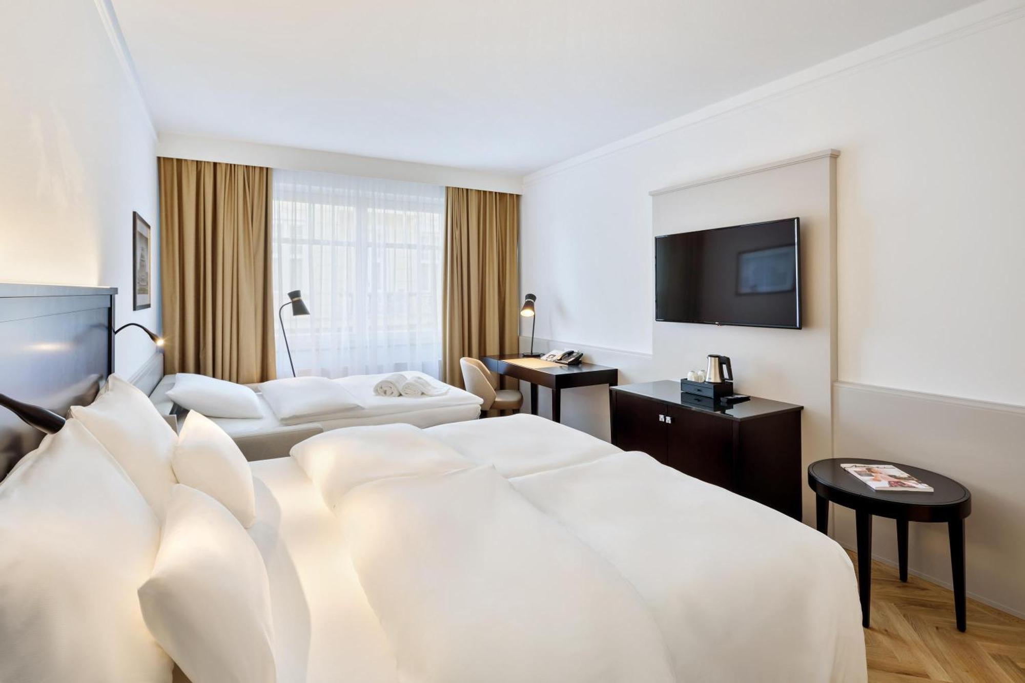 Austria Trend Parkhotel Schoenbrunn Wien Exterior photo